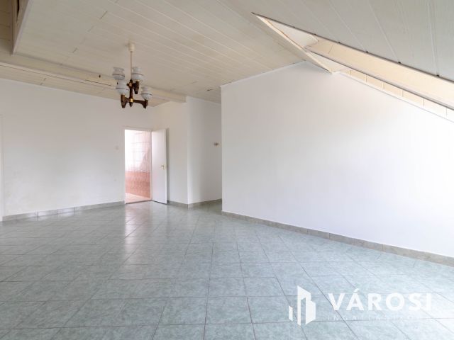 125 m2-es, nappali + 3 szobás családi ház eladó Horton
